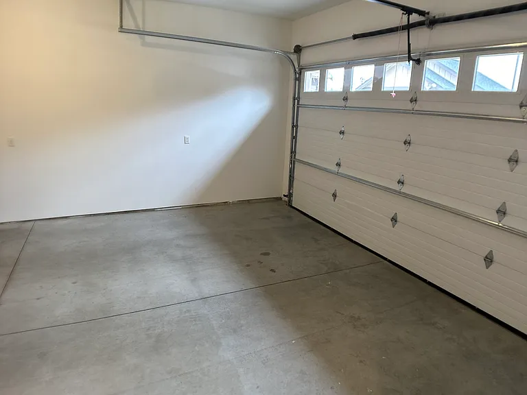 1718 Kok Rd #B — Photo 34