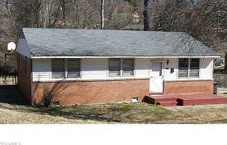 1st image of 2809 Teresa Ave