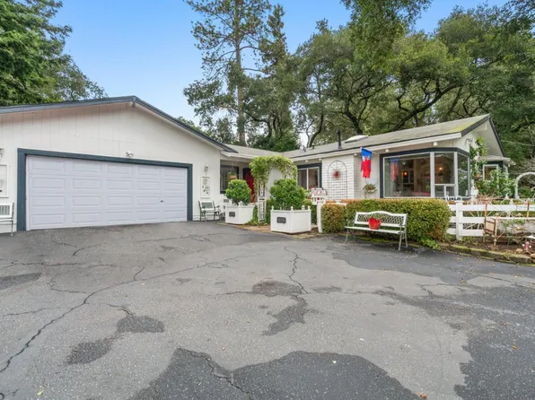 365 Hallsons Ln, Ben Lomond, CA 95005