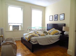 32 Queensberry St #27, Boston, MA 02215