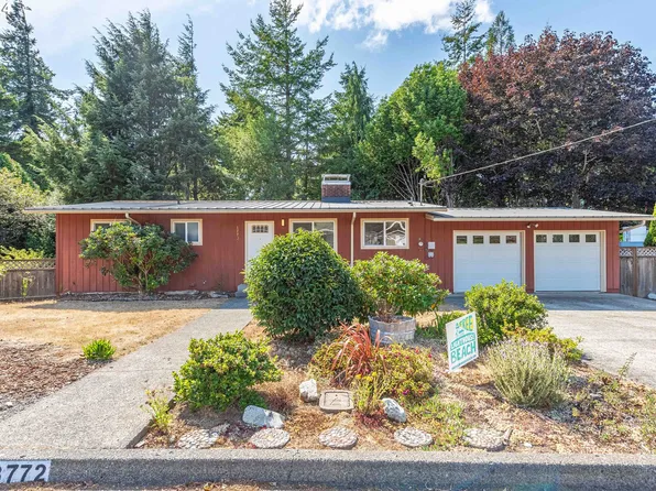 3772 Chester St, North Bend, OR 97459