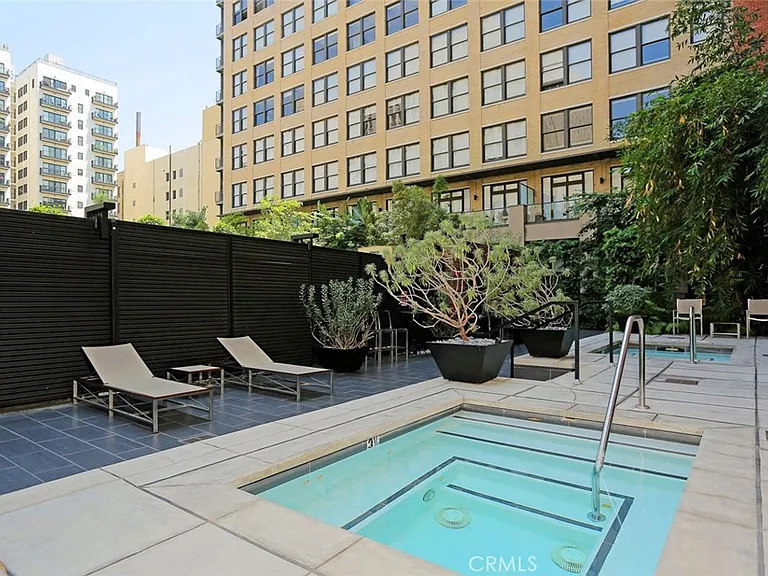 460 S Spring St #1303 — Photo 2