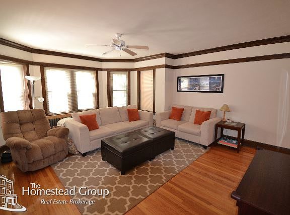 4th image of 4815 N Oakley Ave #001