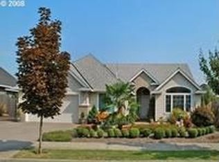 19448 Orchard Grove Dr, Oregon City, OR 97045