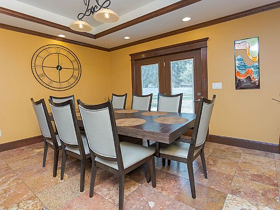 5dining room