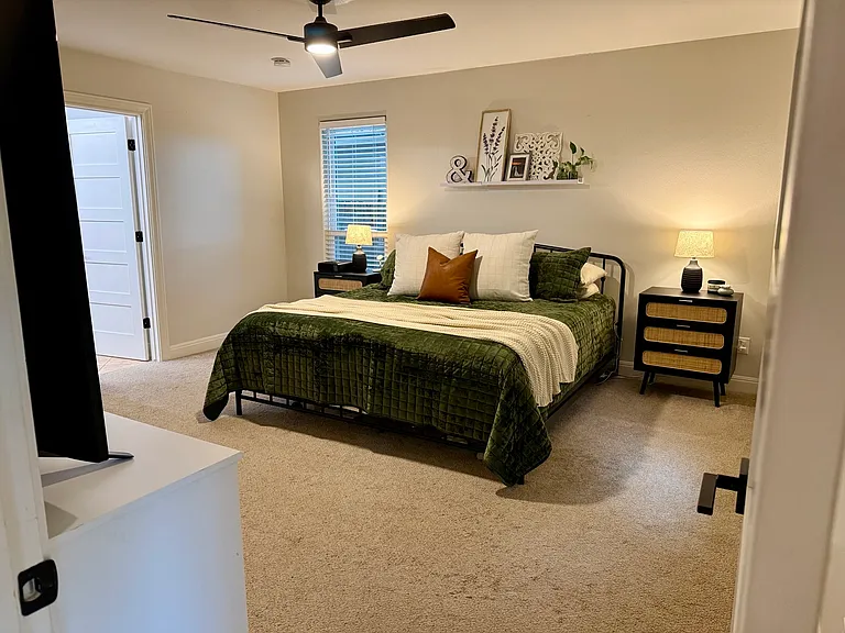 14800 Foy Dr — Photo 6