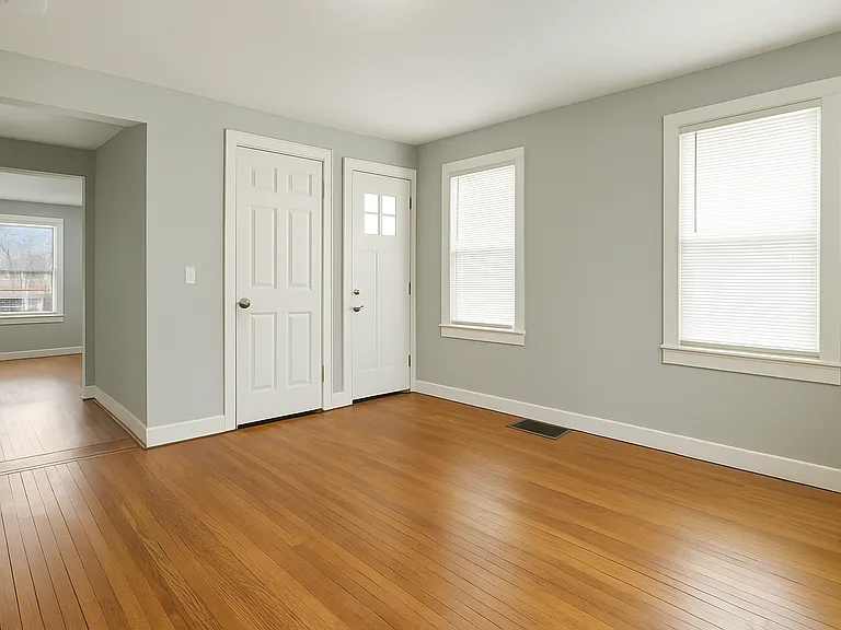 713 Emerson Ave — Photo 16
