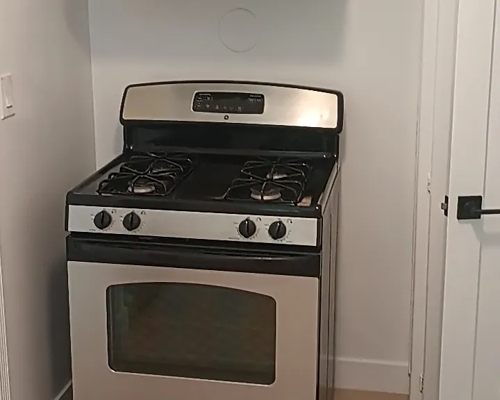677 N Daniel Way — Photo 9