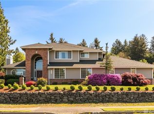 1029 N Mountain View Ave, Tacoma, WA 98406