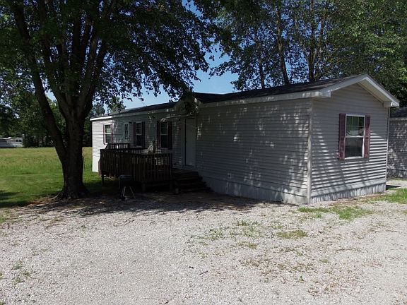 2nd image of 2511 S Illinois Ave Lot 114