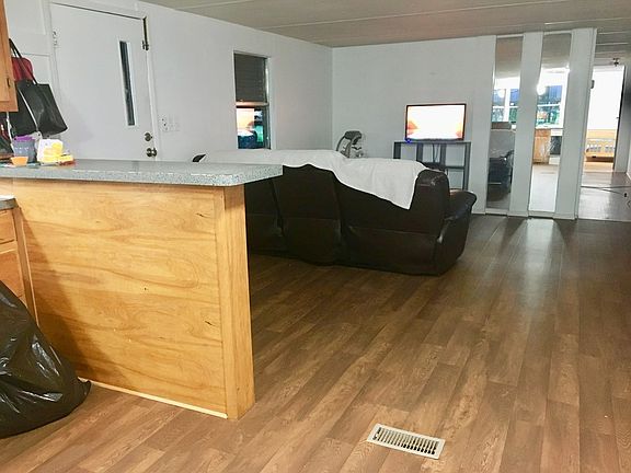 4th image of 8438 Dogwood Dr