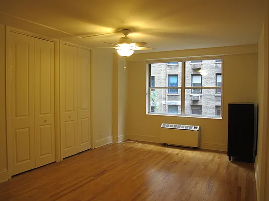 Sold by Aidonis Realty | media 9