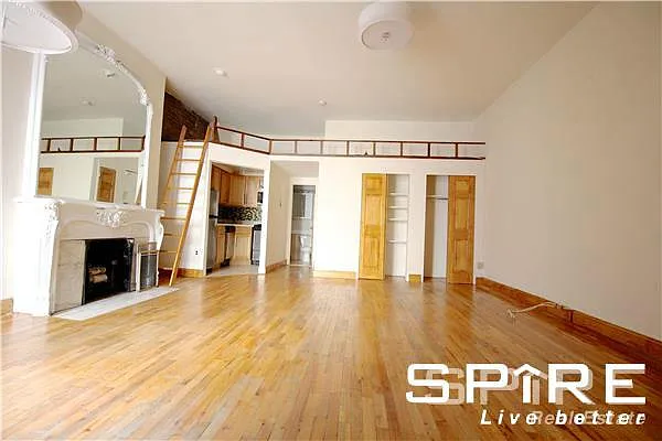Rented by Spire Group | media 11