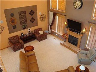 4th image of 104 Evan Ct