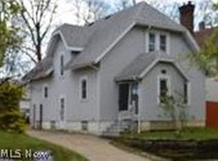 2215 25th St SW, Akron, OH 44314