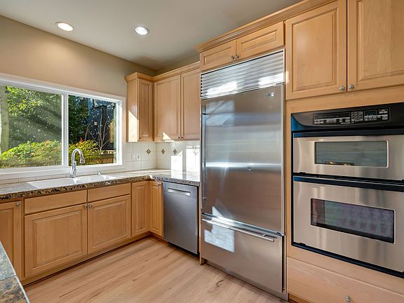5th image of 6215 101st Ct NE