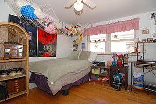 3rd image of 8231 Crawford Ave