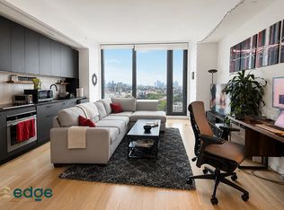 329 Broadway #906, Brooklyn, NY 11211