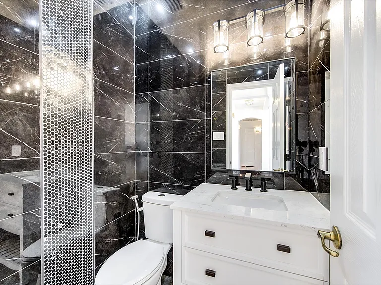 6015 Nash Creek Ct — Photo 15