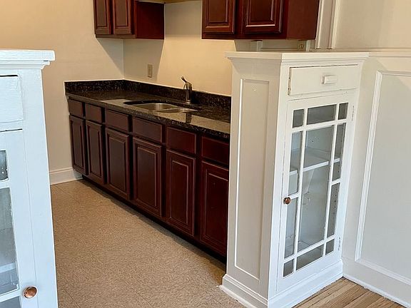 2nd image of 2801 Park Ave APT 205