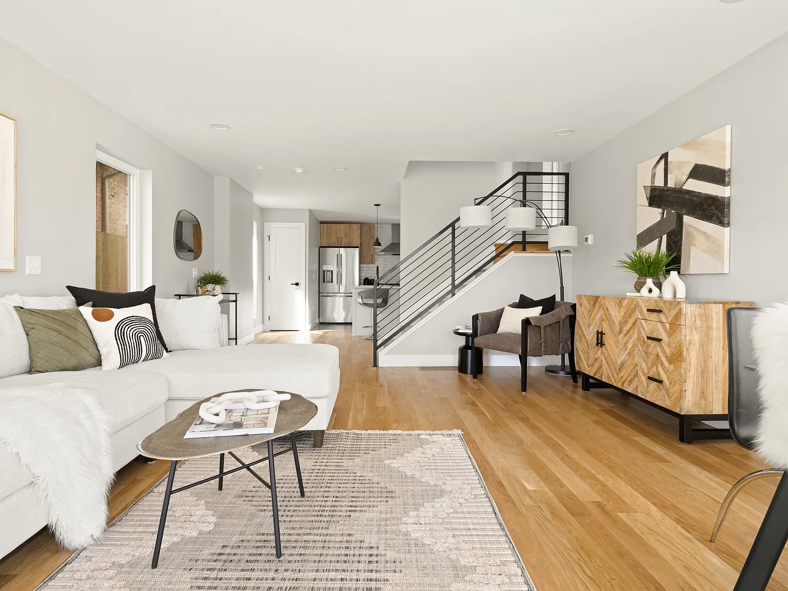 1455 Irving St — Photo 4