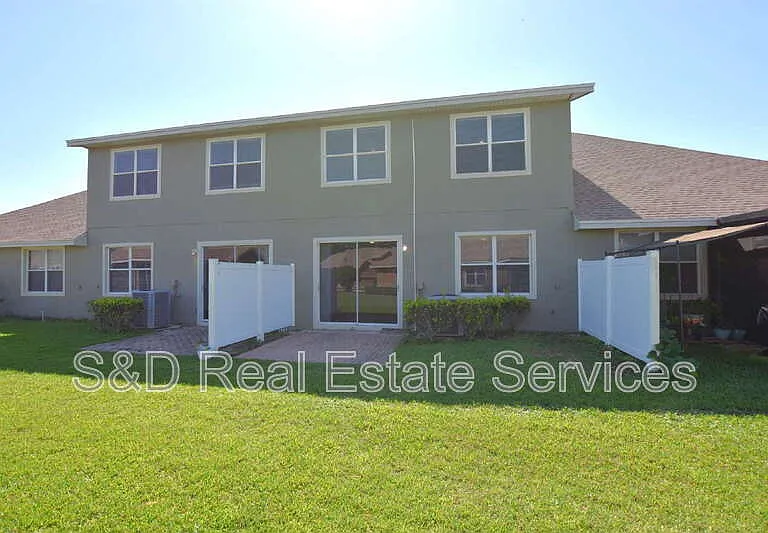 6352 Sedgeford Dr — Photo 35