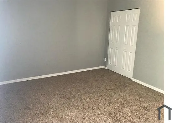 204 Knightsmanor Ct — Photo 8