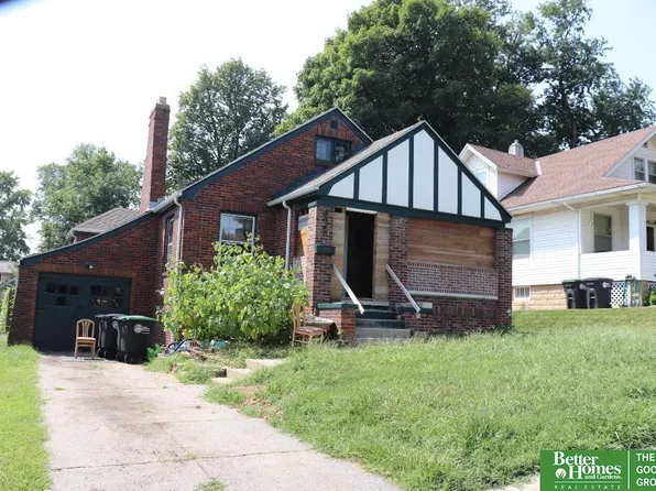 3047 Stone Ave, Omaha, NE 68111