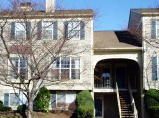 8115 Bayonet Way APT 202, Manassas, VA 20109