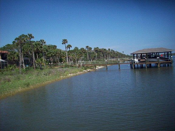 3rd image of 193 S Riverwalk Dr