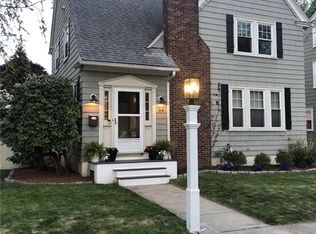 54 Osceola Ave, Warwick, RI 02888