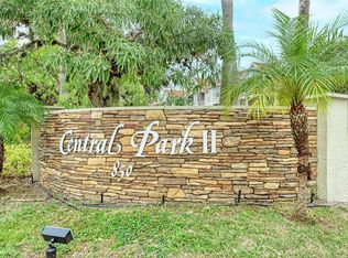 850 S Tamiami Trl APT 225, Sarasota, FL 34236