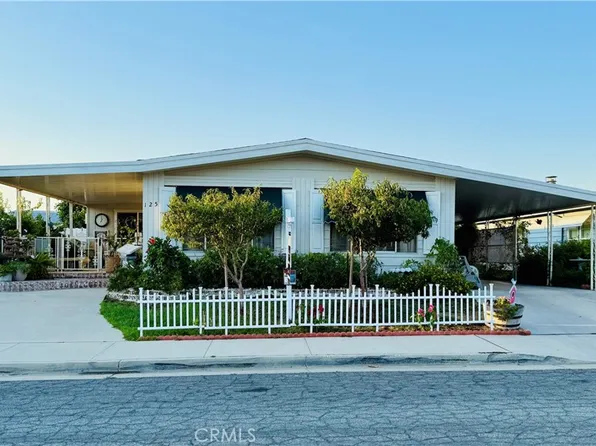 1250 Cabrillo Dr, Hemet, CA 92543