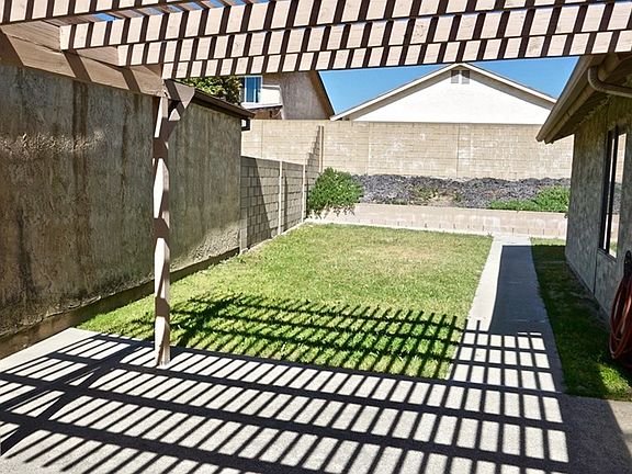 5th image of 2441 Gail Ct