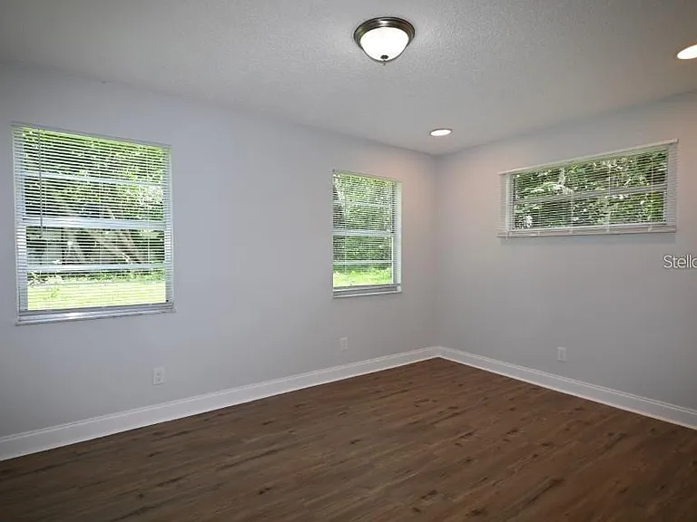 36921 Church Ave — Photo 29