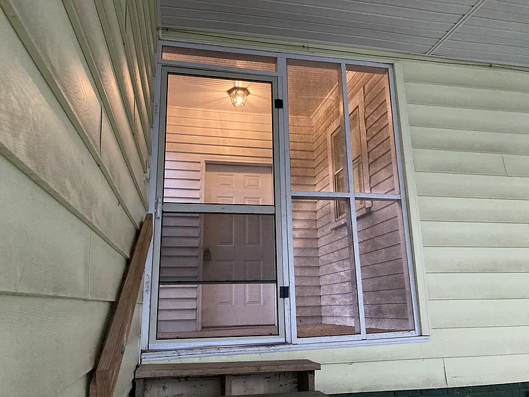 914 Bonham Ave — Photo 15