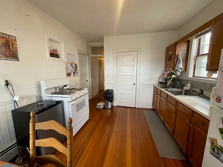 44 I St #3 — Photo 4