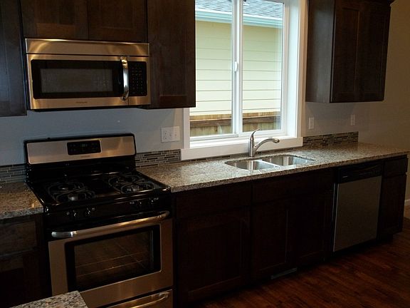 3rd image of 418 168th St S