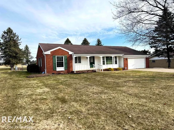 96 Rodd Dr, Caro, MI 48723