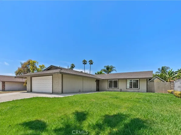 9249 Delano Dr, Riverside, CA 92503