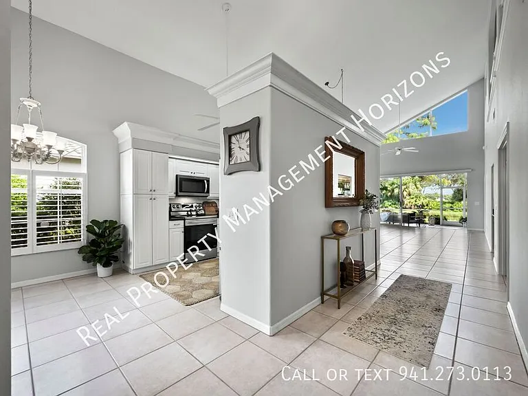 8737 Pebble Creek Ln — Photo 5