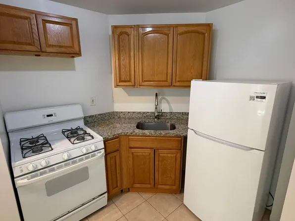 743 E 217th St #1A, Bronx, NY 10467