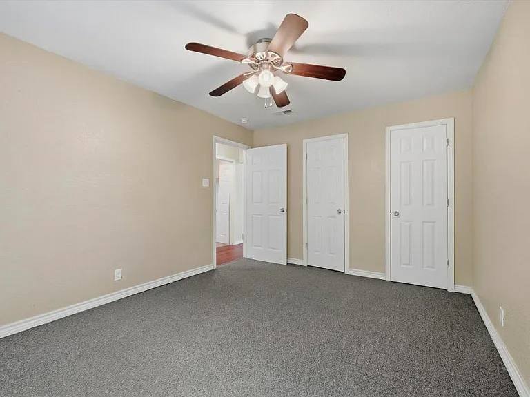 1810 N Alexander St — Photo 11