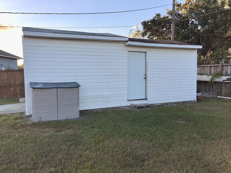 Garage and shop with electric