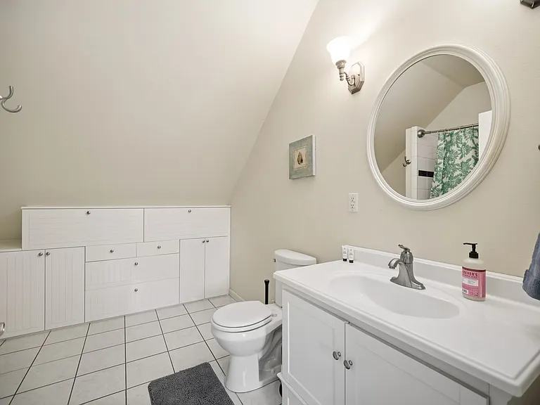 5819 W Greenwood Rd — Photo 9