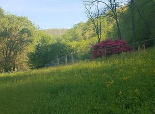 2826 Little Creek Rd, Burnsville, NC 28714