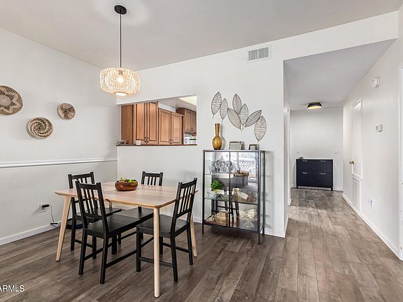 5th image of 930 N MESA Drive #2004