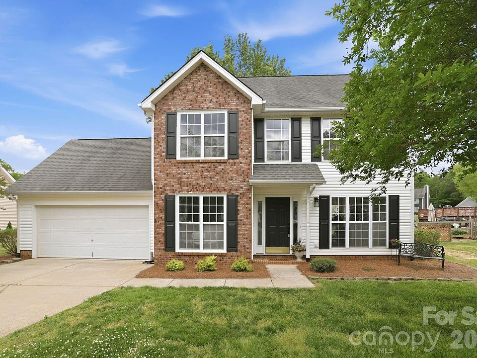 1st image of 8106 Castlemaine Dr
