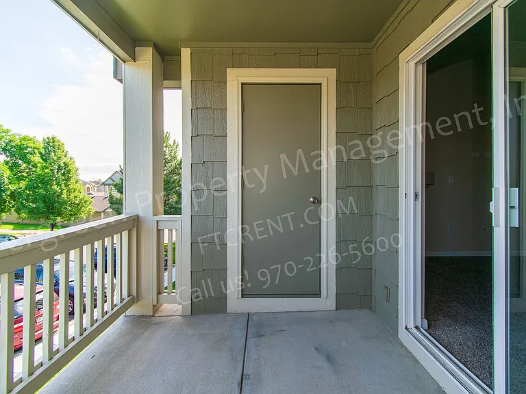 5225 White Willow Dr #M200 — Photo 27