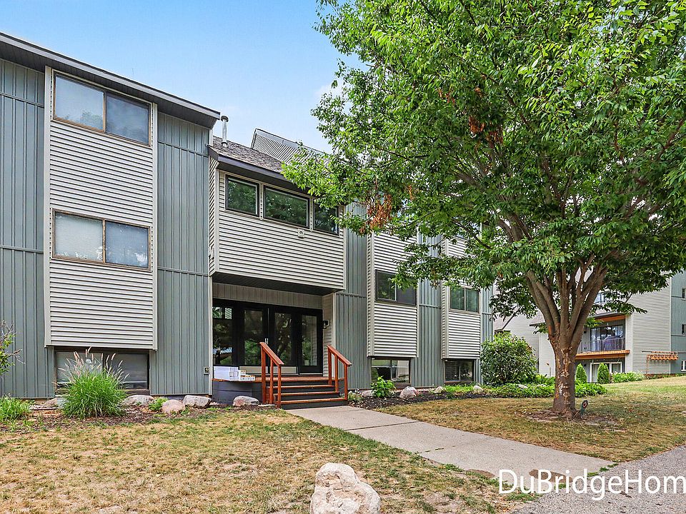 1st image of 6711 Boca Vista Dr NE Unit 102